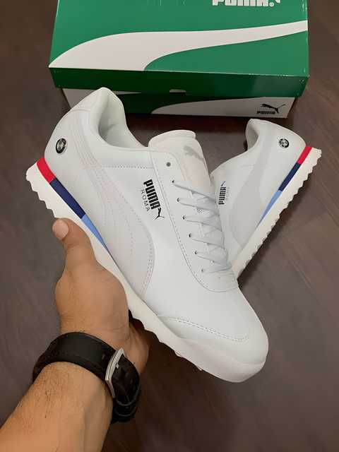 Mens casual shoe